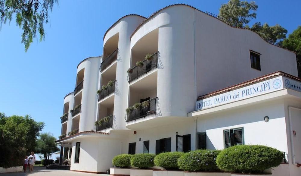 Hotel Parco Dei Principi Paestum Esterno foto