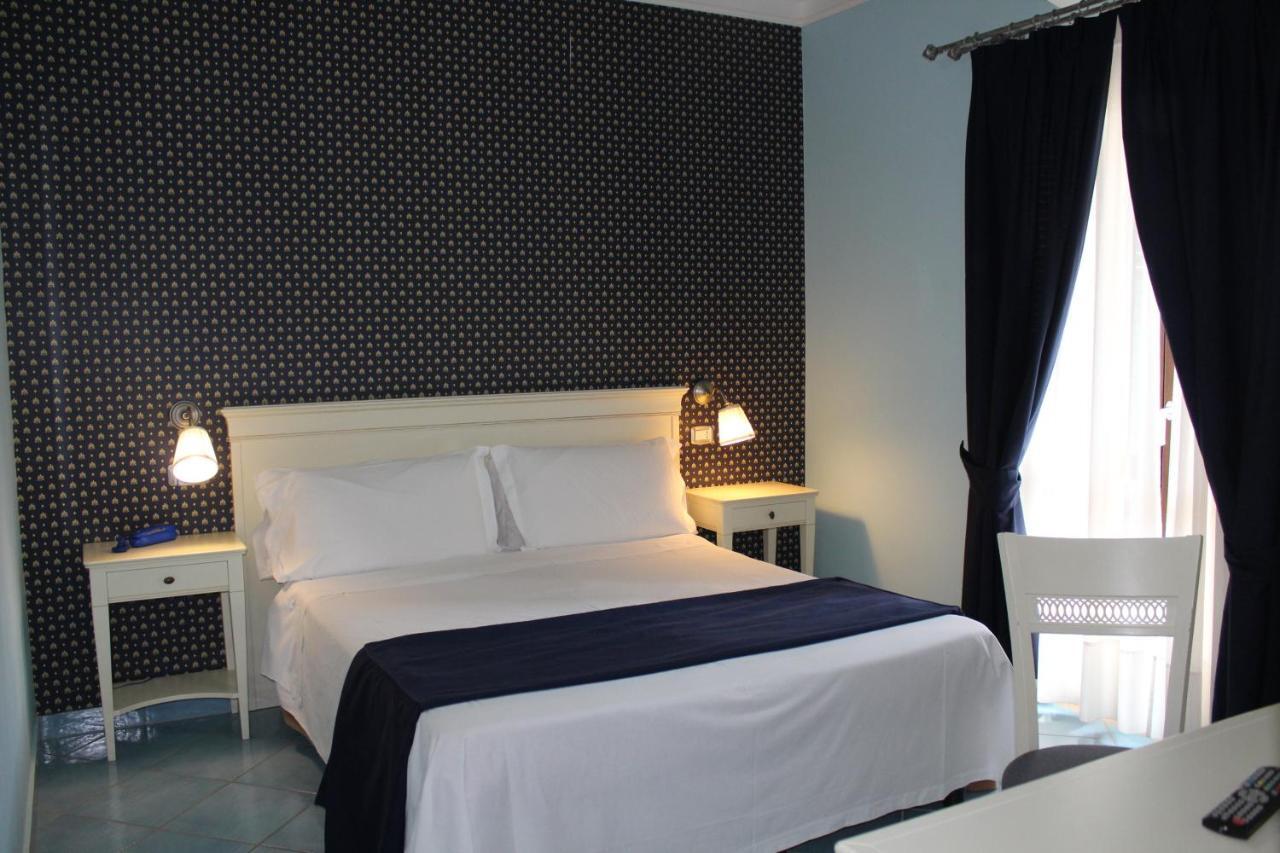 Hotel Parco Dei Principi Paestum Esterno foto
